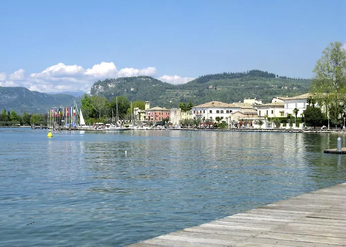 Apartment La Terrazza Sul - Mit Terrasse Mit Seeblick By Interhome Bardolino