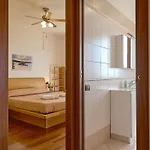 Apartman La Terrazza Sul - Mit Terrasse Mit Seeblick By Interhome