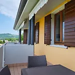 La Terrazza Sul - Mit Terrasse Mit Seeblick By Interhome Bardolino