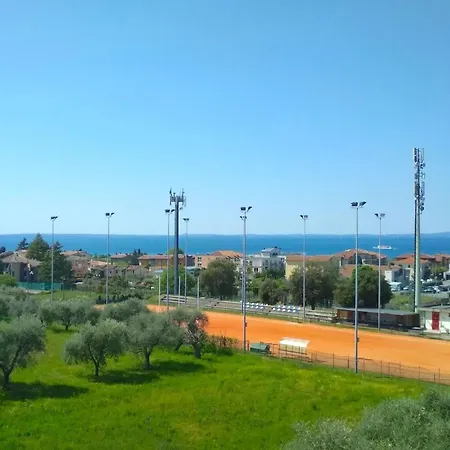 La Terrazza Sul - Mit Terrasse Mit Seeblick By Interhome Apartman