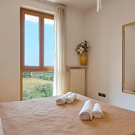 La Terrazza Sul - Mit Terrasse Mit Seeblick By Interhome Appartement