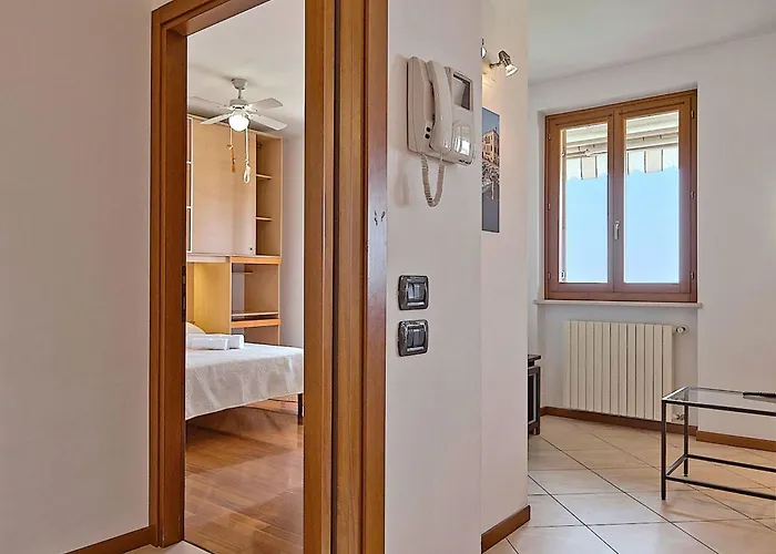 La Terrazza Sul - Mit Terrasse Mit Seeblick By Interhome * Bardolino