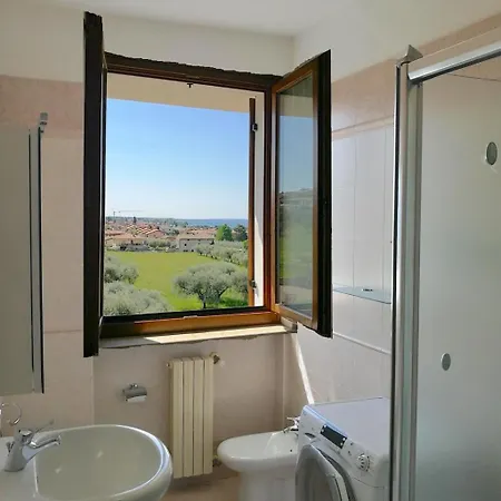La Terrazza Sul - Mit Terrasse Mit Seeblick By Interhome Apartamento