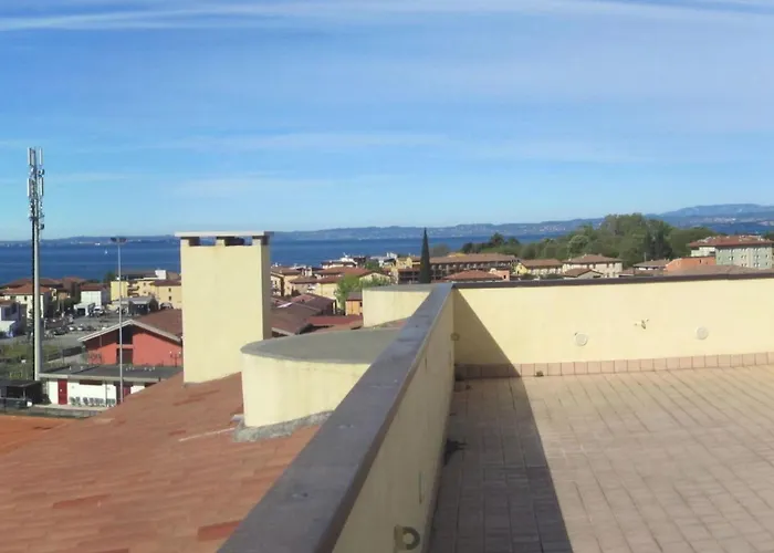 アパート La Terrazza Sul - Mit Terrasse Mit Seeblick By Interhome *
